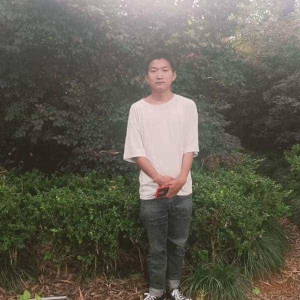 35岁岁云南单身帅哥 - 梧州吉缘网