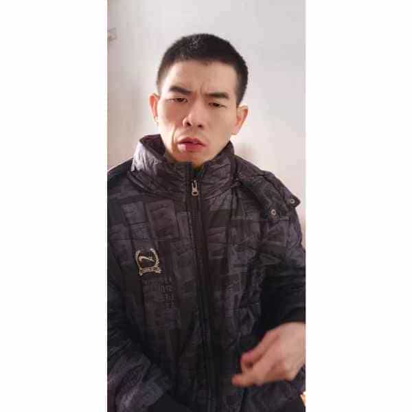 33岁岁四川单身帅哥 - 梧州吉缘网