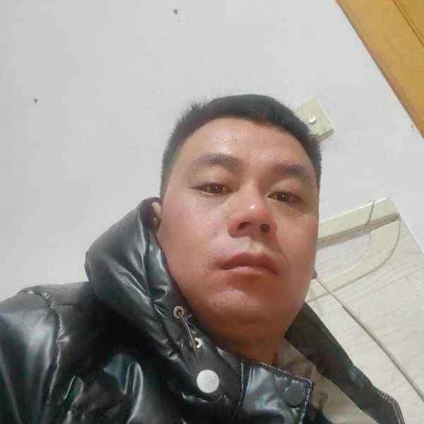 35岁岁河北单身帅哥 - 梧州吉缘网