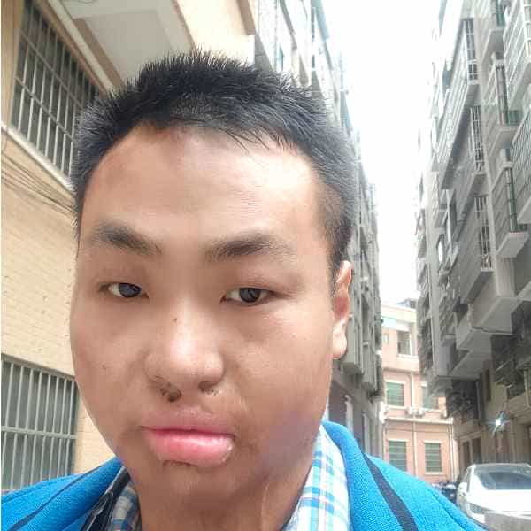 33岁岁湖北单身帅哥 - 梧州吉缘网