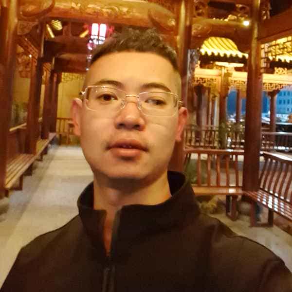38岁岁浙江单身帅哥 - 梧州吉缘网