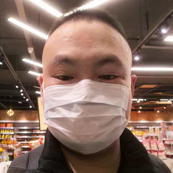 35岁岁江苏单身帅哥 - 梧州吉缘网