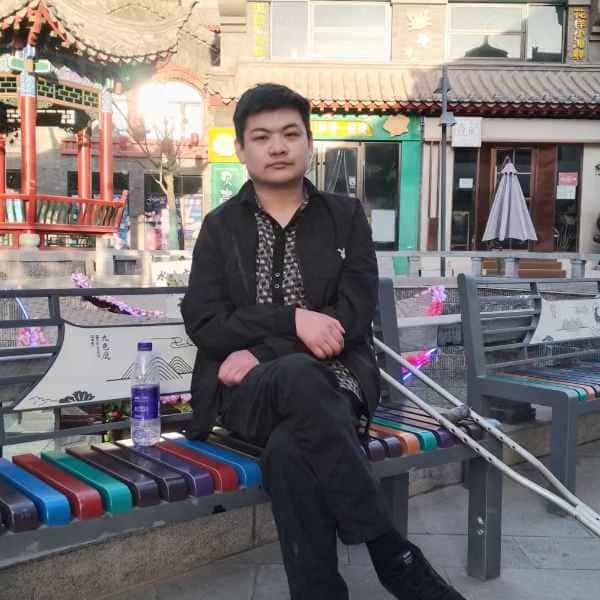 35岁岁甘肃单身帅哥 - 梧州吉缘网