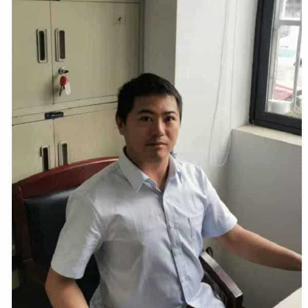 35岁岁河南单身帅哥 - 梧州吉缘网
