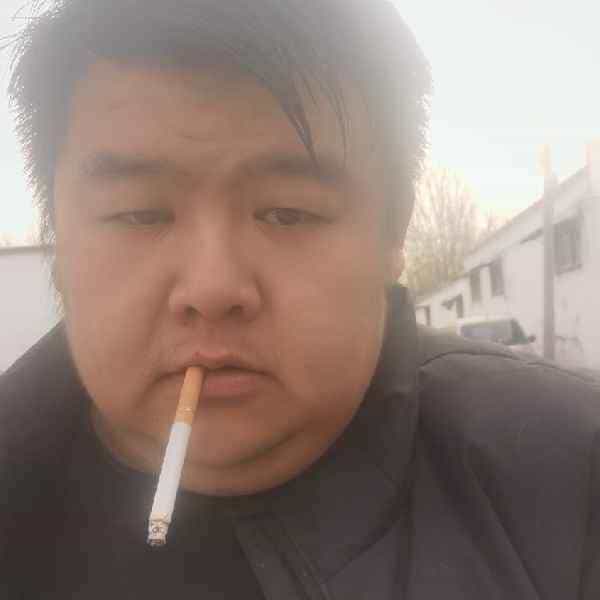 35岁岁山东单身帅哥 - 梧州吉缘网