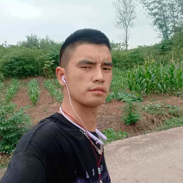 35岁岁四川单身帅哥 - 梧州吉缘网