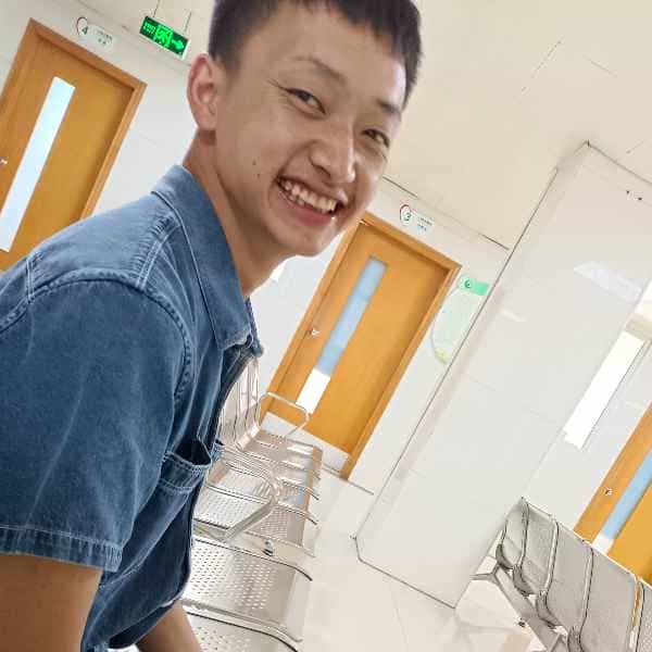 27岁岁四川单身帅哥 - 梧州吉缘网