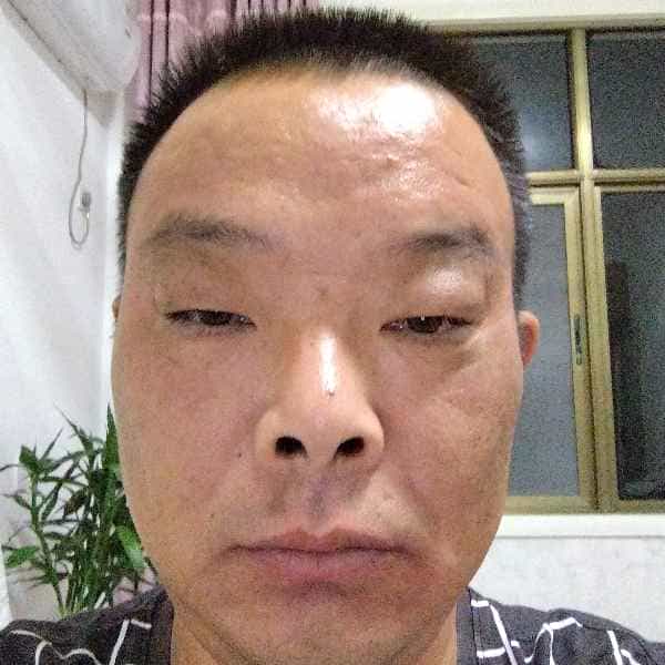 48岁岁江苏单身帅哥 - 梧州吉缘网