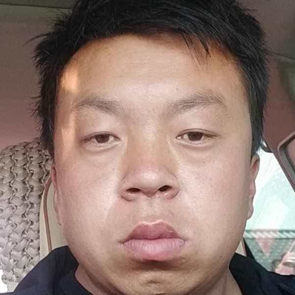 32岁岁内蒙古单身帅哥 - 梧州吉缘网