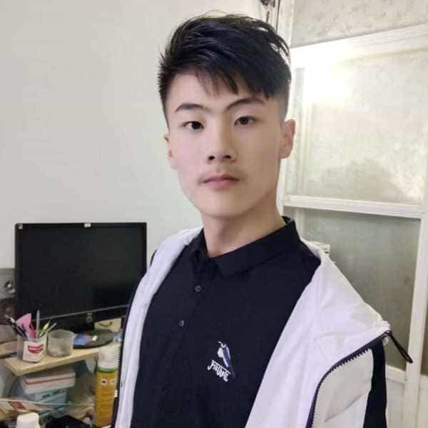 21岁岁河南单身帅哥 - 梧州吉缘网