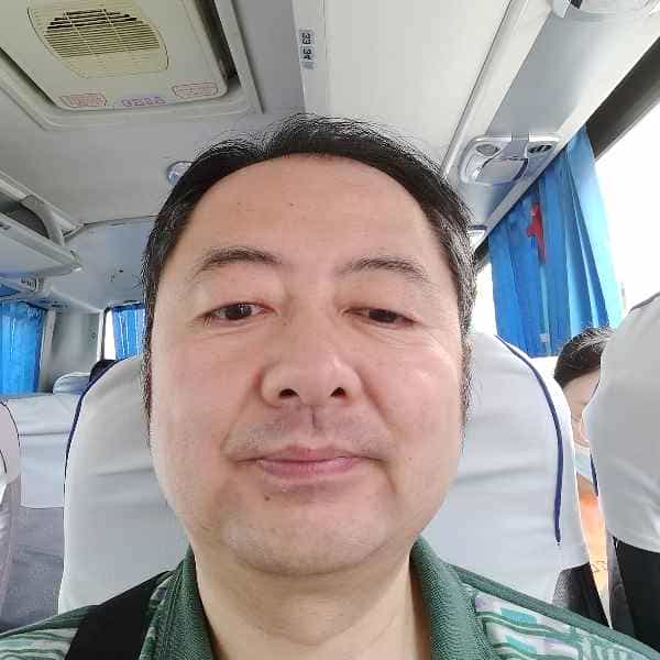 52岁岁辽宁单身帅哥 - 梧州吉缘网