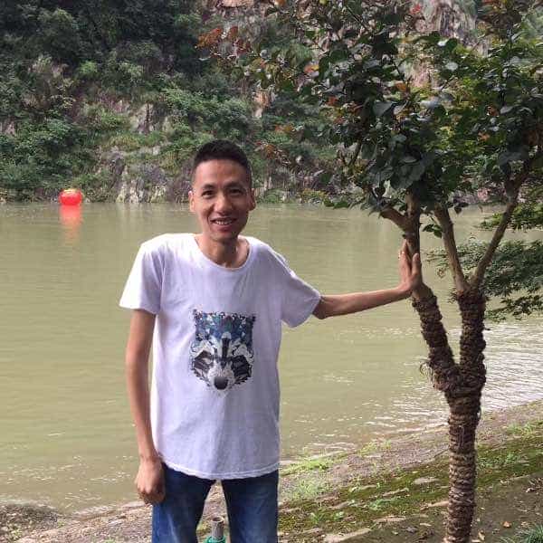 40岁岁湖北单身帅哥 - 梧州吉缘网