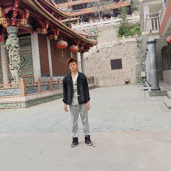 28岁岁江西单身帅哥 - 梧州吉缘网
