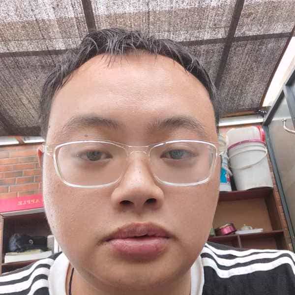 34岁岁江西单身帅哥 - 梧州吉缘网