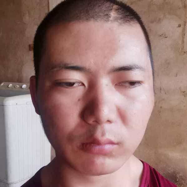 35岁岁云南单身帅哥 - 梧州吉缘网