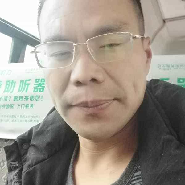 43岁岁四川单身帅哥 - 梧州吉缘网