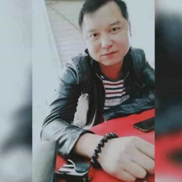 40岁岁湖南单身帅哥 - 梧州吉缘网