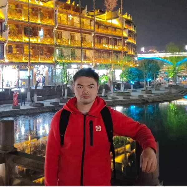 39岁岁广东单身帅哥 - 梧州吉缘网