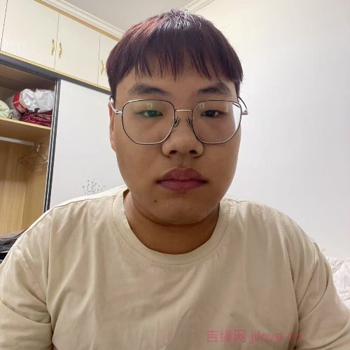 24岁岁河南单身帅哥 - 梧州吉缘网